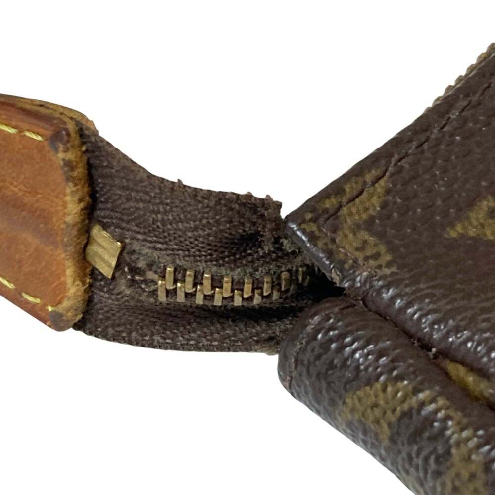 LOUIS VUITTON Authentic Brown Monogram Pouch - Picture 9 of 11